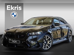 BMW M5 - Sedan Comfort Pack | M Driver's Pack | Panoramadak | M Carbon-keramische remmen