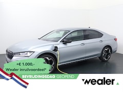 Skoda Superb - Sportline Business 1.5 TSI PHEV 204 PK | Trekhaak | 19" Lichtmetalen velgen | Canton Gelui