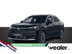 Volkswagen T-Roc - Life First Edition 1.5 eTSI 85 kW / 116 PK DSG | Comfort pakket | LED Plus verlichting met