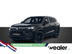 Volkswagen Tayron - R-Line Edition 1.5 eHybrid 150 kW / 204 PK DSG | Black Style | Panoramadak | Trekhaak met