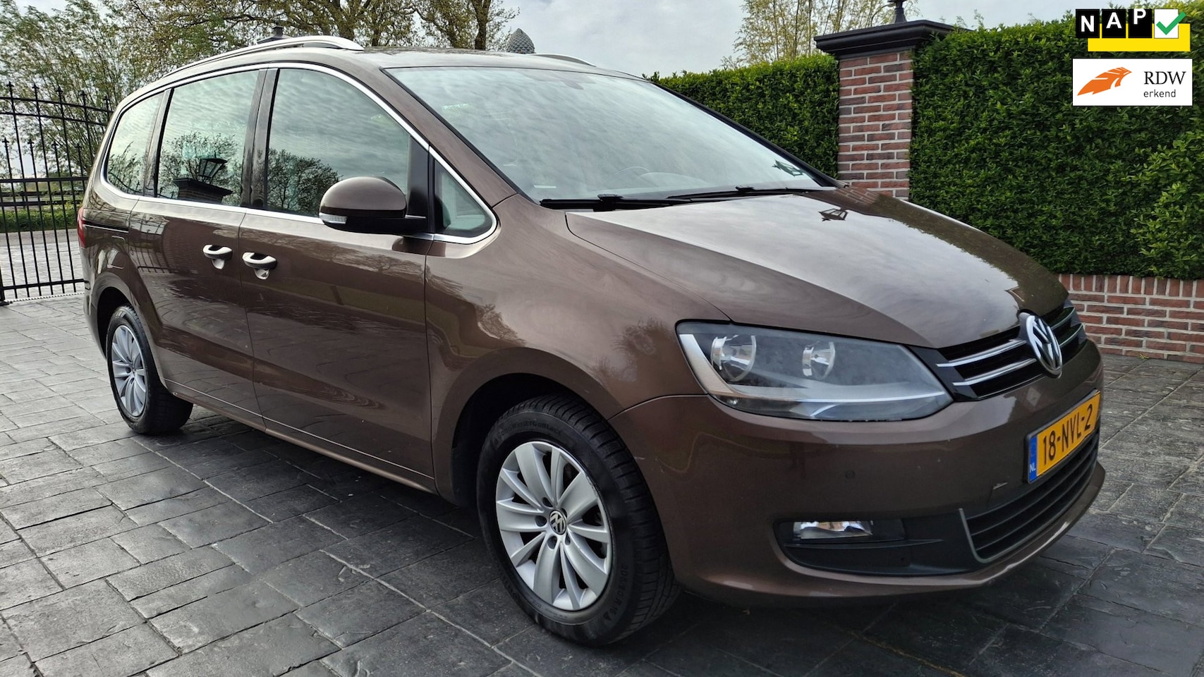 Volkswagen Sharan - 1.4 TSI 1e Eigenaar 7persoons ECC Navi APK Inruil Mogelijk - AutoWereld.nl