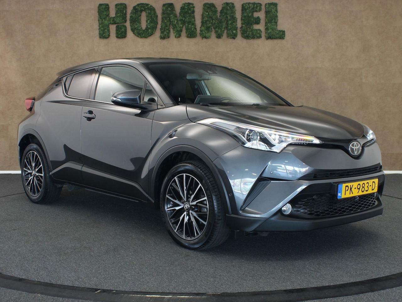 Toyota C-HR - 1.2 Executive - ORIGINEEL NEDERLANDSE AUTO - NAVIGATIE - ADAPTIEVE CRUISE CONTROL - STOELV - AutoWereld.nl