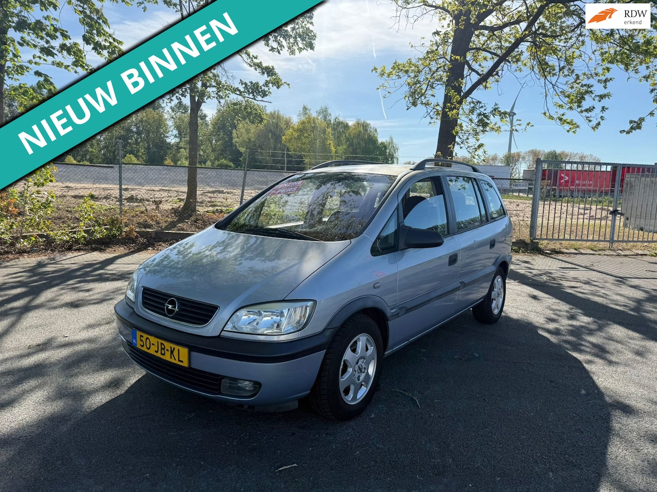 Opel Zafira - 1.6-16V Elegance LEUKE AUTO MET 7 PLAATSEN - AutoWereld.nl