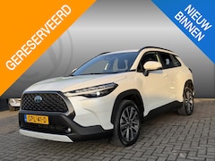 Toyota Corolla Cross - 2.0 High Power Hybrid First Edition NAVIGATIE | STOELVERWARMING | PARKEERSENSOREN | AIRCO/