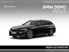 BMW 3-serie Touring - 330e | M-Sport Pro | HiFi | ACC | Camera | Getint Glas | Stuur + Stoelverw