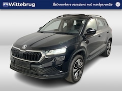 Skoda Karoq - 1.5 TSI Ambition Tour / PANODAK/ KEYLESS/ STOELVERWARMING V&A/ DIGITAL DASH/ CRUISE/ SMART