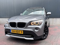 BMW X1 - SDrive20i * Navi * Cruise * Pano * Climate * Leer * Goed Onderhouden