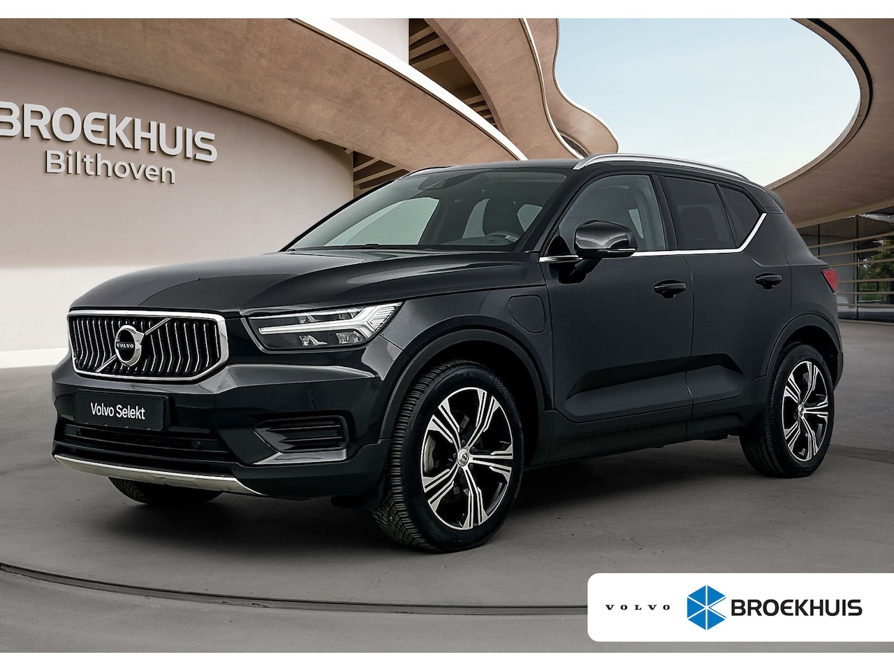 Volvo XC40 - 1.5 T4 Recharge Inscription | Trekhaak | Adaptive Cruiscontrol | PDC + Camera | Lederen be - AutoWereld.nl