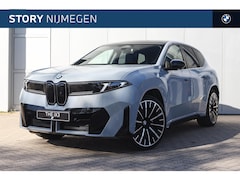 BMW iX3 - 50 xDrive M Sport / Trekhaak / Panoramadak / Sportstoelen / Head-Up / Harman-Kardon / Stoe