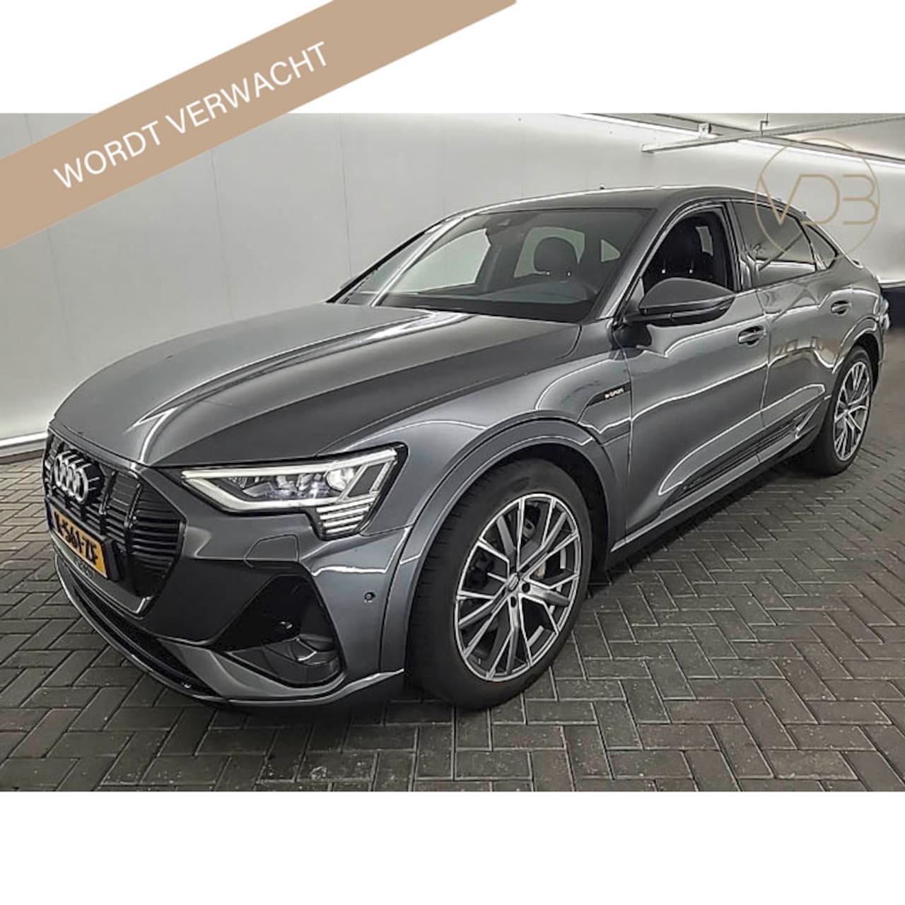 Audi e-tron Sportback - 55 quattro S-Line 95 kWh Panorama 360gr Camera 1e Eigenaar - AutoWereld.nl