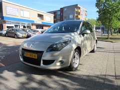 Renault Scénic - TCe 130 Dynamic 1e eig 77.409 km nap