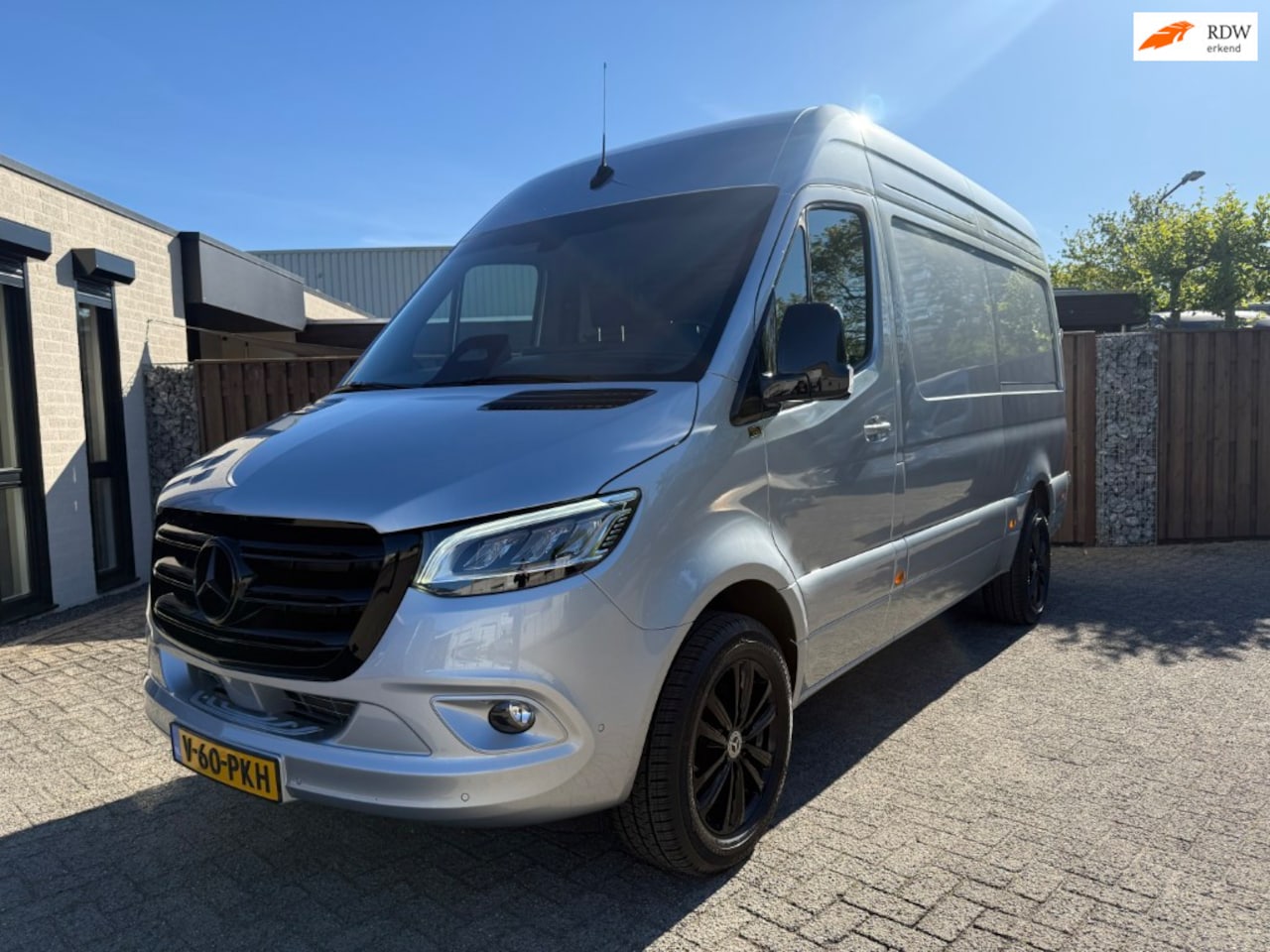 Mercedes-Benz Sprinter - 317 CDI L2H2 RWD LED PRO BPM VRIJ - AutoWereld.nl