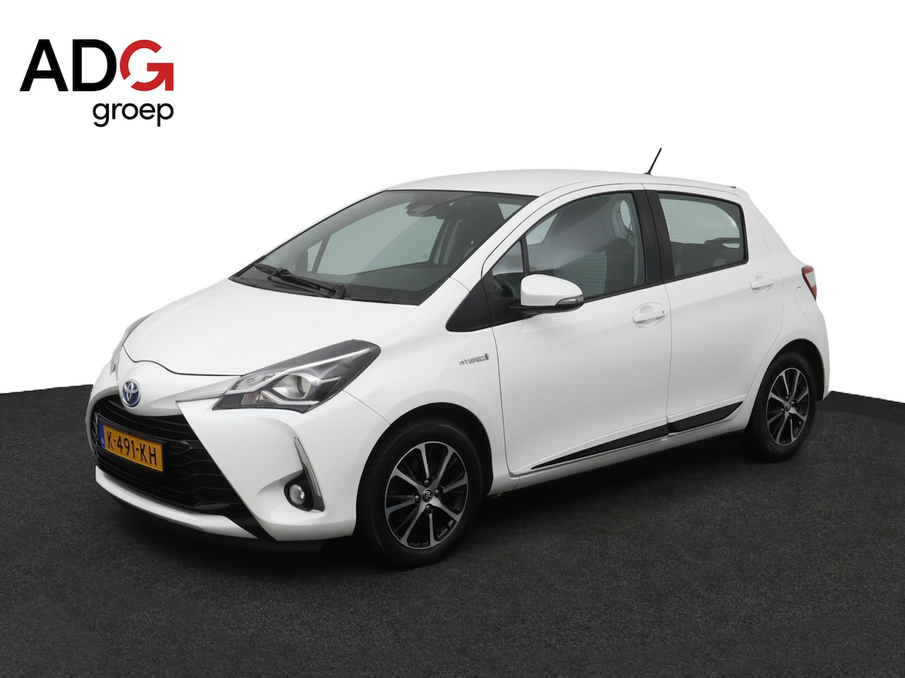 Toyota Yaris - 1.5 Hybrid Design Sport | Climate control | Cruise control | Keyless start | - AutoWereld.nl