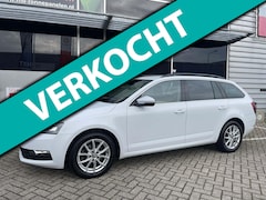 Skoda Octavia Combi - 1.4 TSI Greentech Ambition Business AUTOMAAT l CarPlay l trekhaak