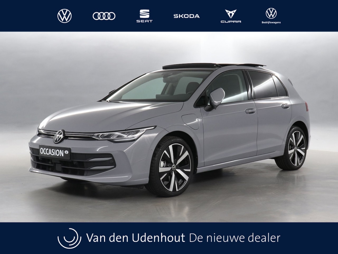 Volkswagen Golf - 1.5 eHybrid Life Ed. | Panorama | Stoel/Stuurverw. | Memory | 18" - AutoWereld.nl