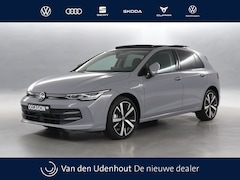 Volkswagen Golf - 1.5 eHybrid Life Ed. | Panorama | Stoel/Stuurverw. | Memory | 18"