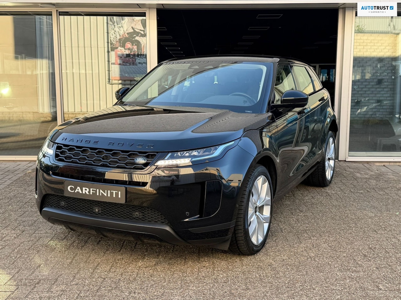 Land Rover Range Rover Evoque - 2.0 D165 AWD S | Navigatie | Cruise | Clima | Camera | 20". - AutoWereld.nl
