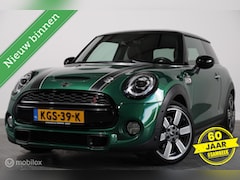 MINI Cooper S - 2.0 60 Years Edition - Pano - Stoelverwarming - Carplay
