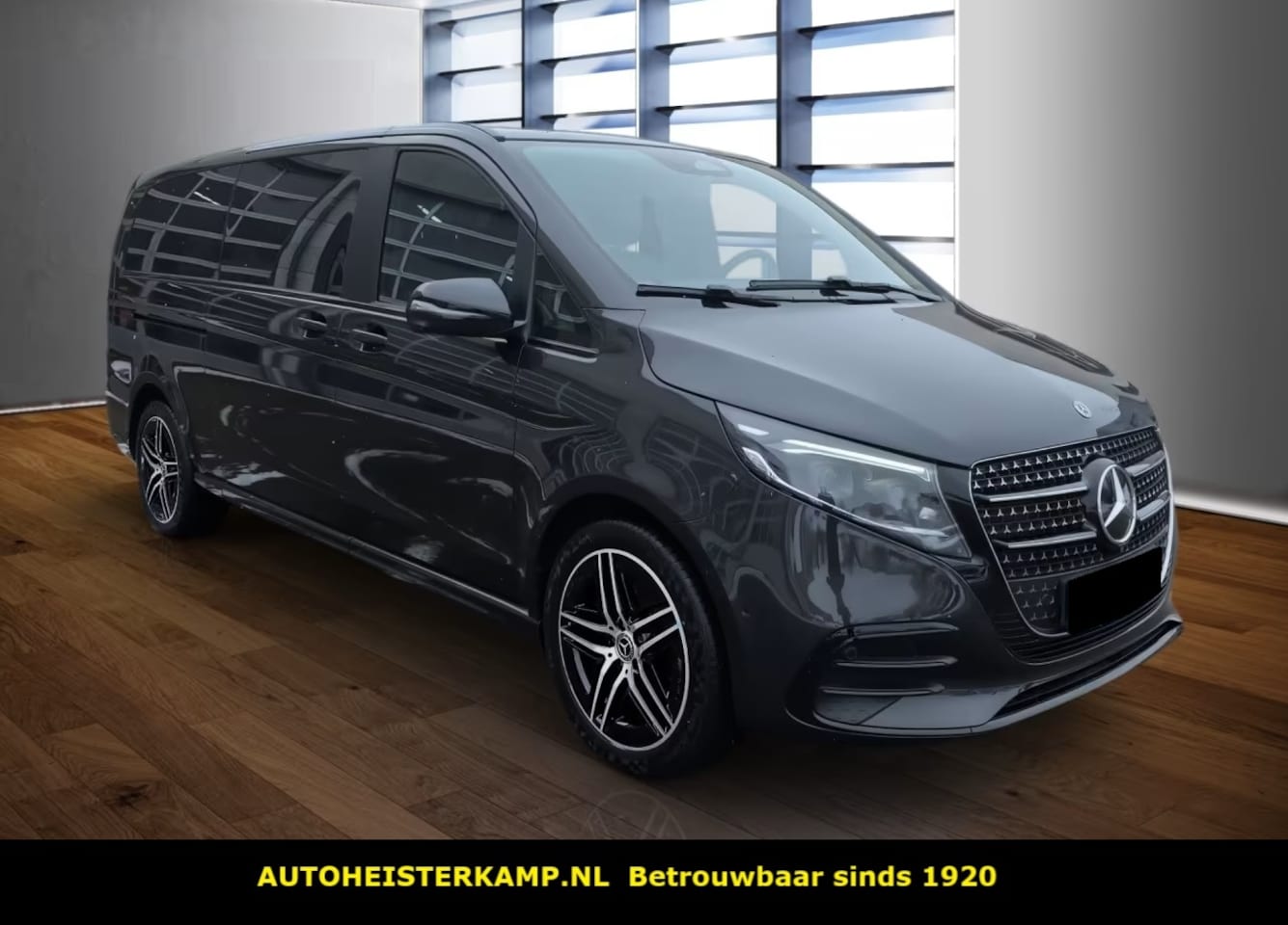 Mercedes-Benz V-klasse - 300d L3 AMG Avantgarde EL. Schuifdeuren Burmester Distronic Multibeam 19 Inch - AutoWereld.nl