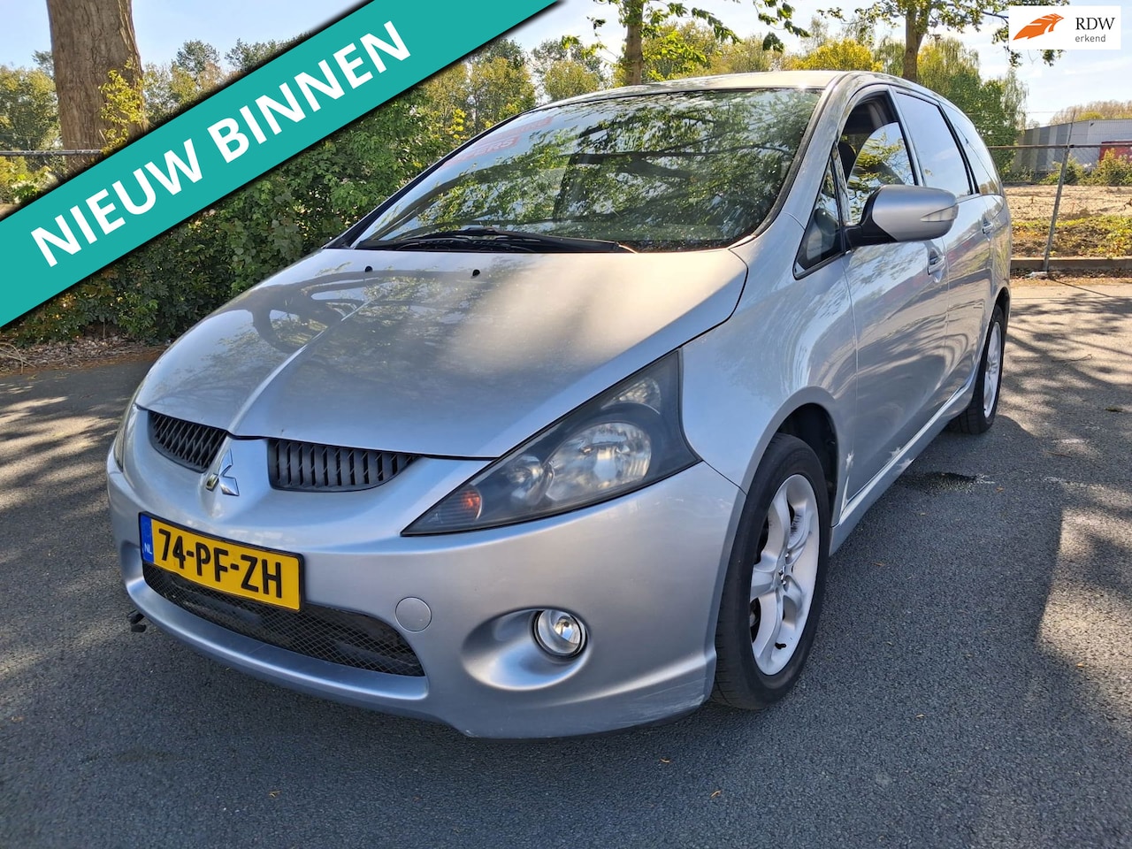 Mitsubishi Grandis - 2.4-16V Intense RUIMTE VOOR 7 PRS DAS FIJN - AutoWereld.nl