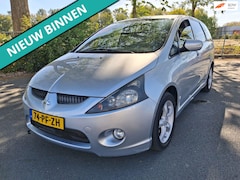Mitsubishi Grandis - 2.4-16V Intense RUIMTE VOOR 7 PRS DAS FIJN