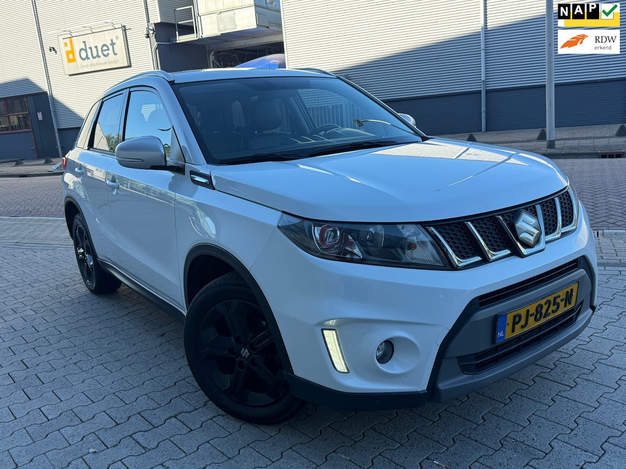 Suzuki Vitara - 1.4 S 140PK Stoelverwarming Camera PDC Volledig onderhouden 6 BAK - AutoWereld.nl