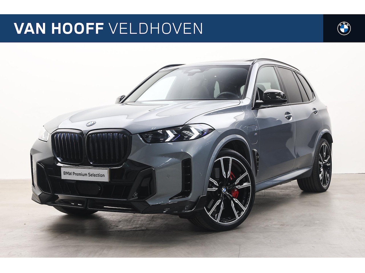 BMW X5 - xDrive50e M Sport Automaat / Trekhaak / Panoramadak / Comfort Access / Achteruitrijcamera - AutoWereld.nl