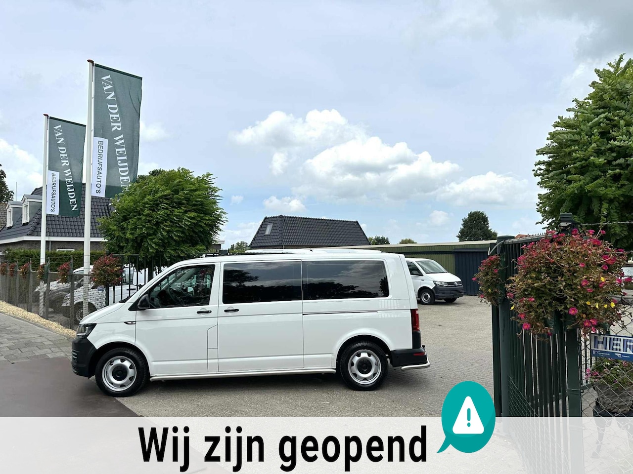 Volkswagen Transporter Kombi - 2.0 TDI L2H1 Marge CAMPER BASIS!!! 204 PK!!! - AutoWereld.nl