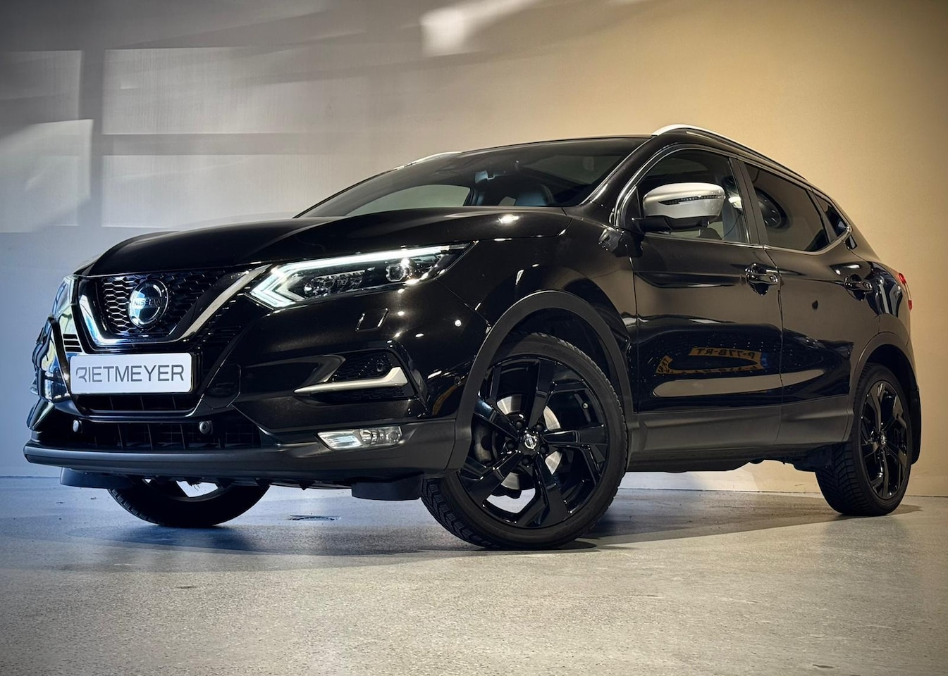 Nissan Qashqai - 1.3 DIG-T Tekna + |Panorama |360° |Stoelverw. |BOSE |Memory |Zomer/Winterset - AutoWereld.nl