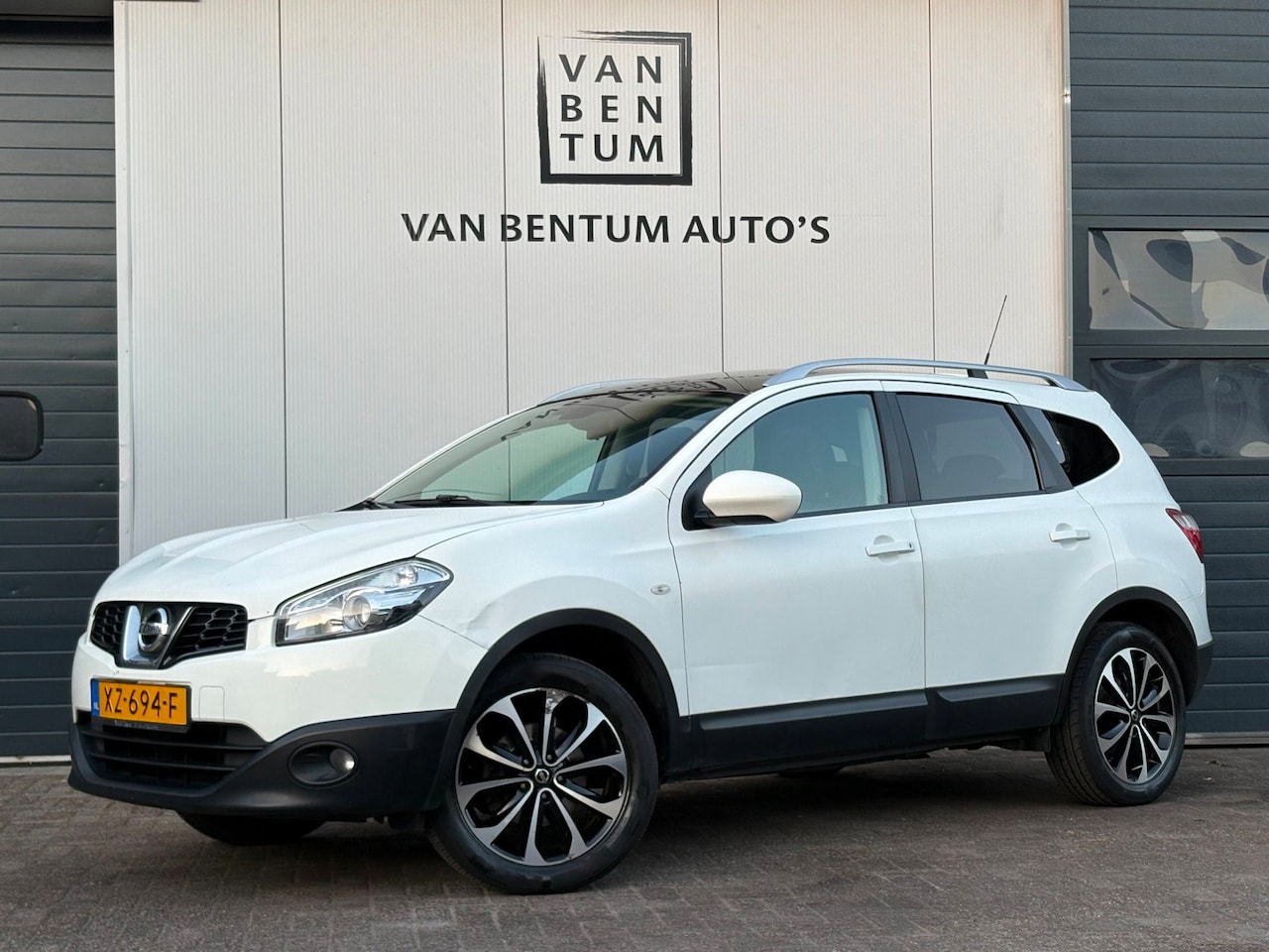 Nissan Qashqai+2 - 1.6i 117pk 7-pers. Pano Leder Navi Camera Clima Cruise - AutoWereld.nl