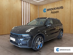 Lynk & Co 01 - 1.5 | 360 camera | Panoramadak | Stoelverwarming | Camera | Carplay | Keyles entry |