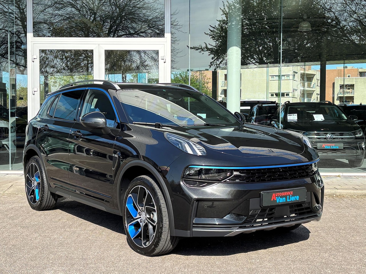 Lynk & Co 01 - 1.5TD 261pk PHEV 7DCTH| Schuifdak|Navi|360 gr|1e Eigenaar| Rijklaarprijs incl garantie - AutoWereld.nl