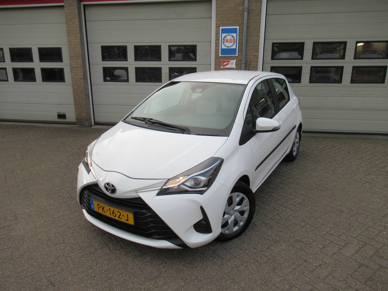 Toyota Yaris - 1.5 VVT-i Aspiration 1.5 VVT-i Aspiration - AutoWereld.nl