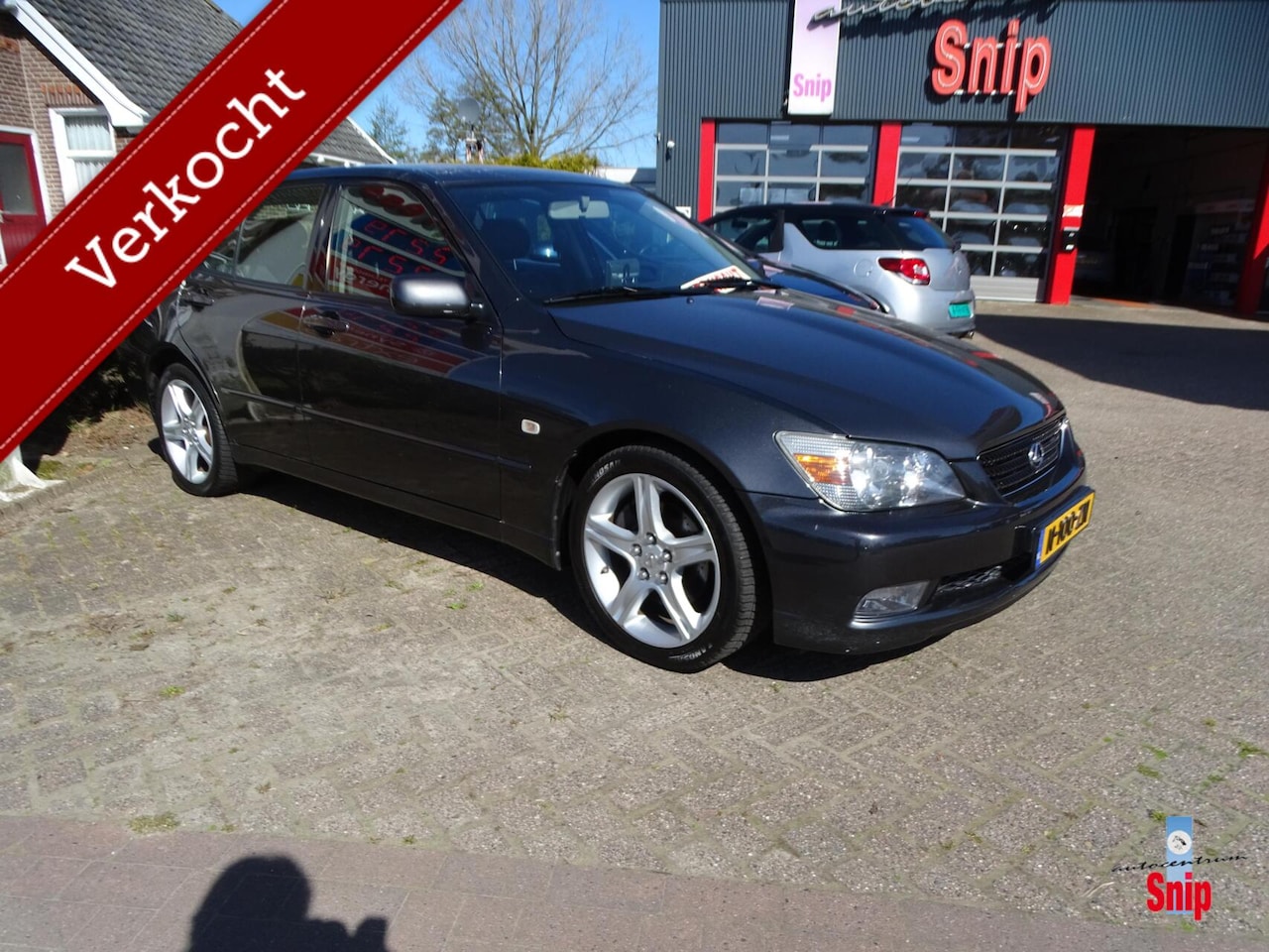 Lexus IS SportCross - 200 Business 200 Business - AutoWereld.nl