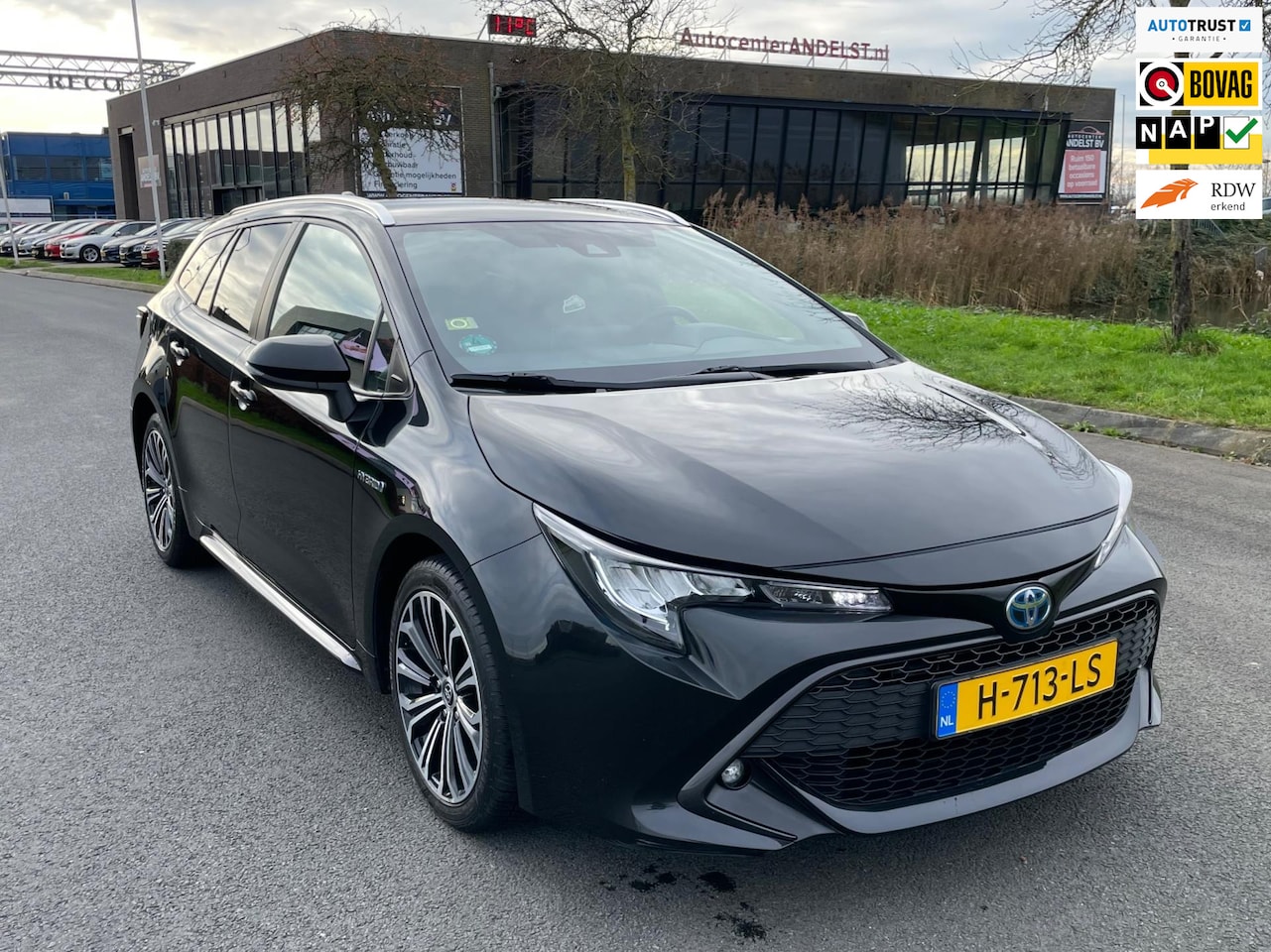 Toyota Corolla Touring Sports - 2.0 Hybrid Business Plus 2.0 Hybrid Business Plus, Aut, Acc, Cam, Carplay, Stoelverw, Geen import, Nap, Volledig de - AutoWereld.nl