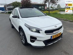 Kia XCeed - 1.6 GDi PHEV ExecutiveLine, Aut, Pano, Leder, 1e eig, Geen import, Nap, Dealer oh