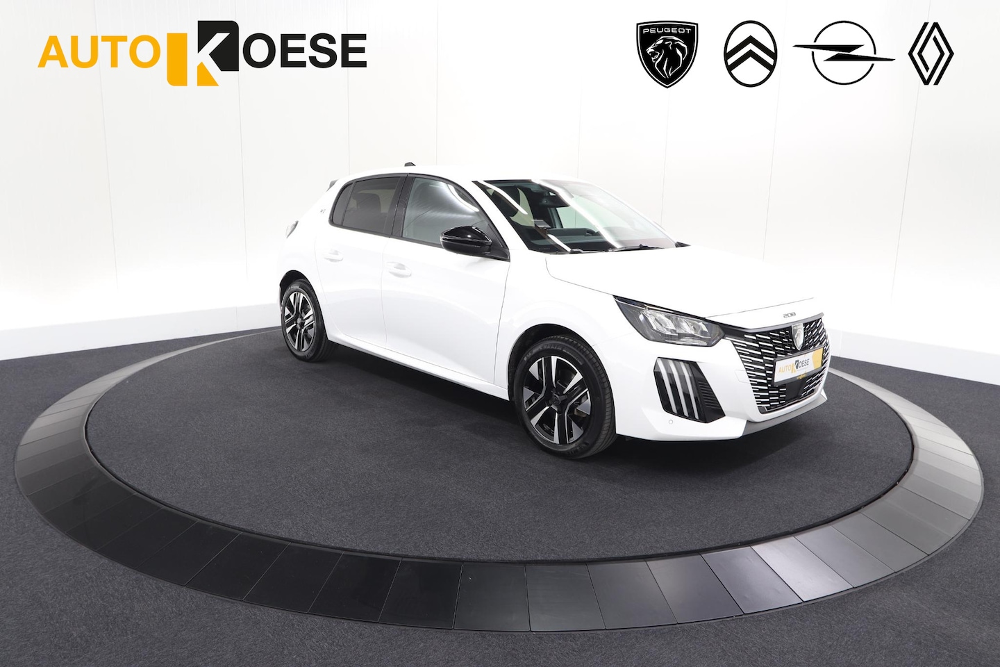 Peugeot e-208 - EV Allure 50 kWh | 11 KW Laadfunctie | Apple Carplay | Parkeersensoren - AutoWereld.nl