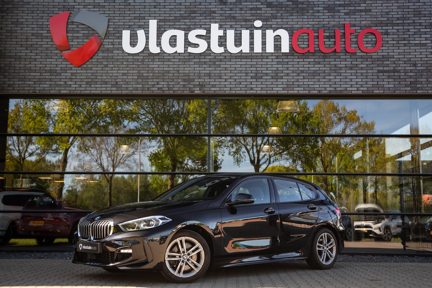 BMW 1-serie - 120i High Executive M-Sport , Adap. cruise, Carplay, - AutoWereld.nl