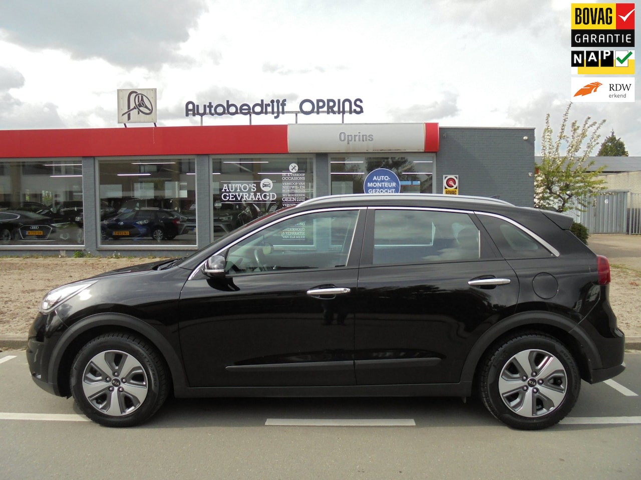 Kia Niro - 1.6 GDi Hybrid DynamicLine 1.6 GDi Hybrid DynamicLine, Incl. Bovag Garantie, NL-Auto, Dealer onderhouden - AutoWereld.nl