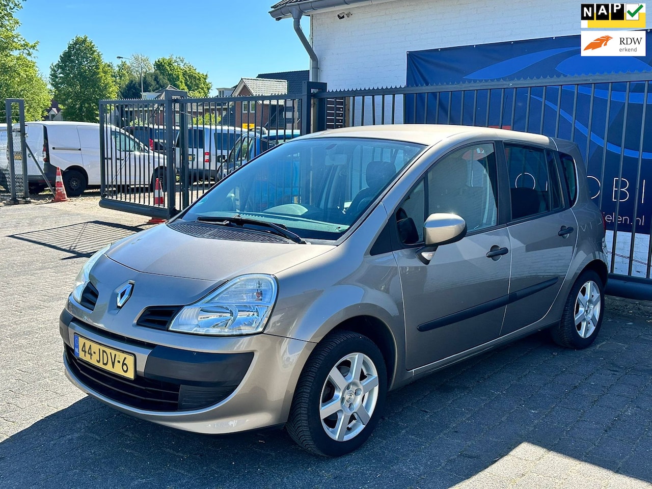 Renault Grand Modus - 1.2-16V Expression / AIRCO / ELEKTRISCHE RAMEN / NAP!! - AutoWereld.nl