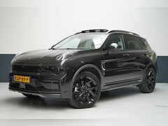 Lynk & Co 01 - 1.5 | Zwart optiek | Panoramadak | Navigatie | Memory | Apple CarPlay