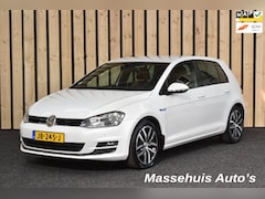 Volkswagen Golf - 1.2 TSI Business Edition Connected 112dkm 2e eig. Trekhaak Camera Nwe APK