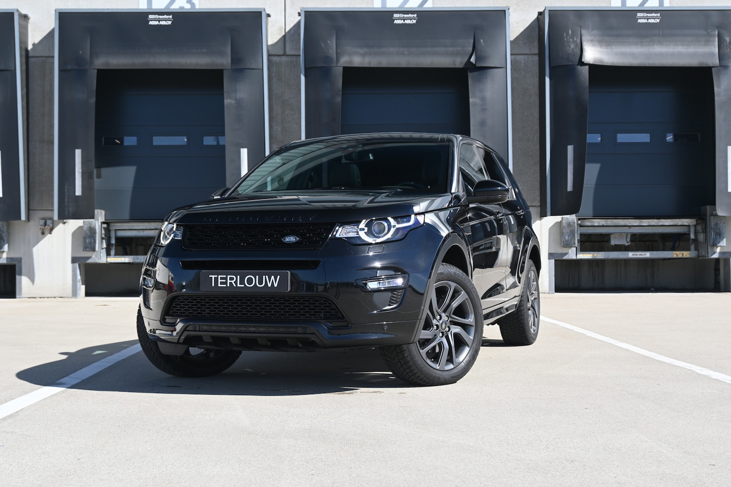 Land Rover Discovery Sport - 2.0 TD4 Urban Series SE 2.0 TD4 Urban Series SE - AutoWereld.nl