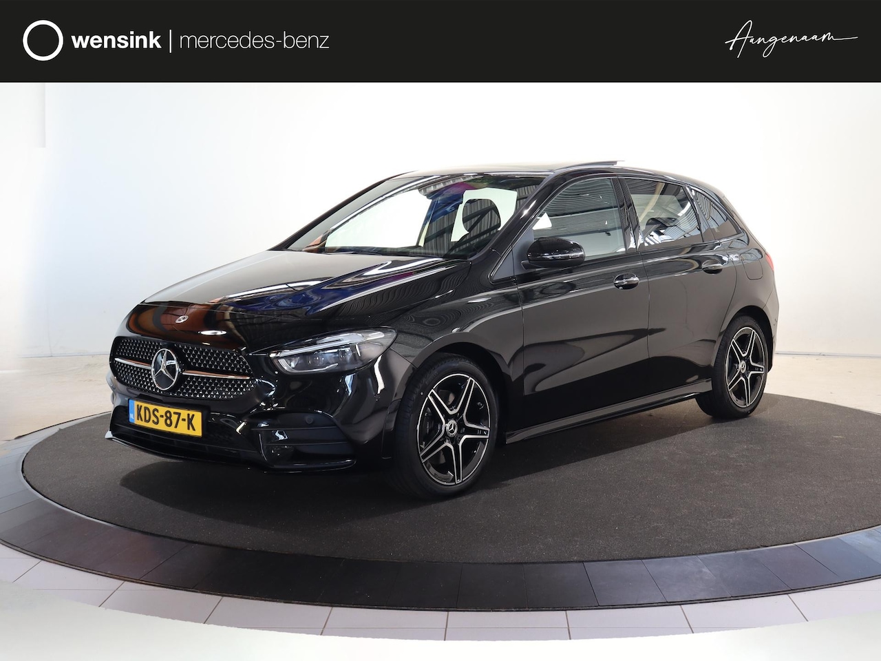 Mercedes-Benz B-klasse - 250e Business Solution AMG | Panoramaschuifdak | Night | Winter pakket | Trekhaak | Stoelv - AutoWereld.nl