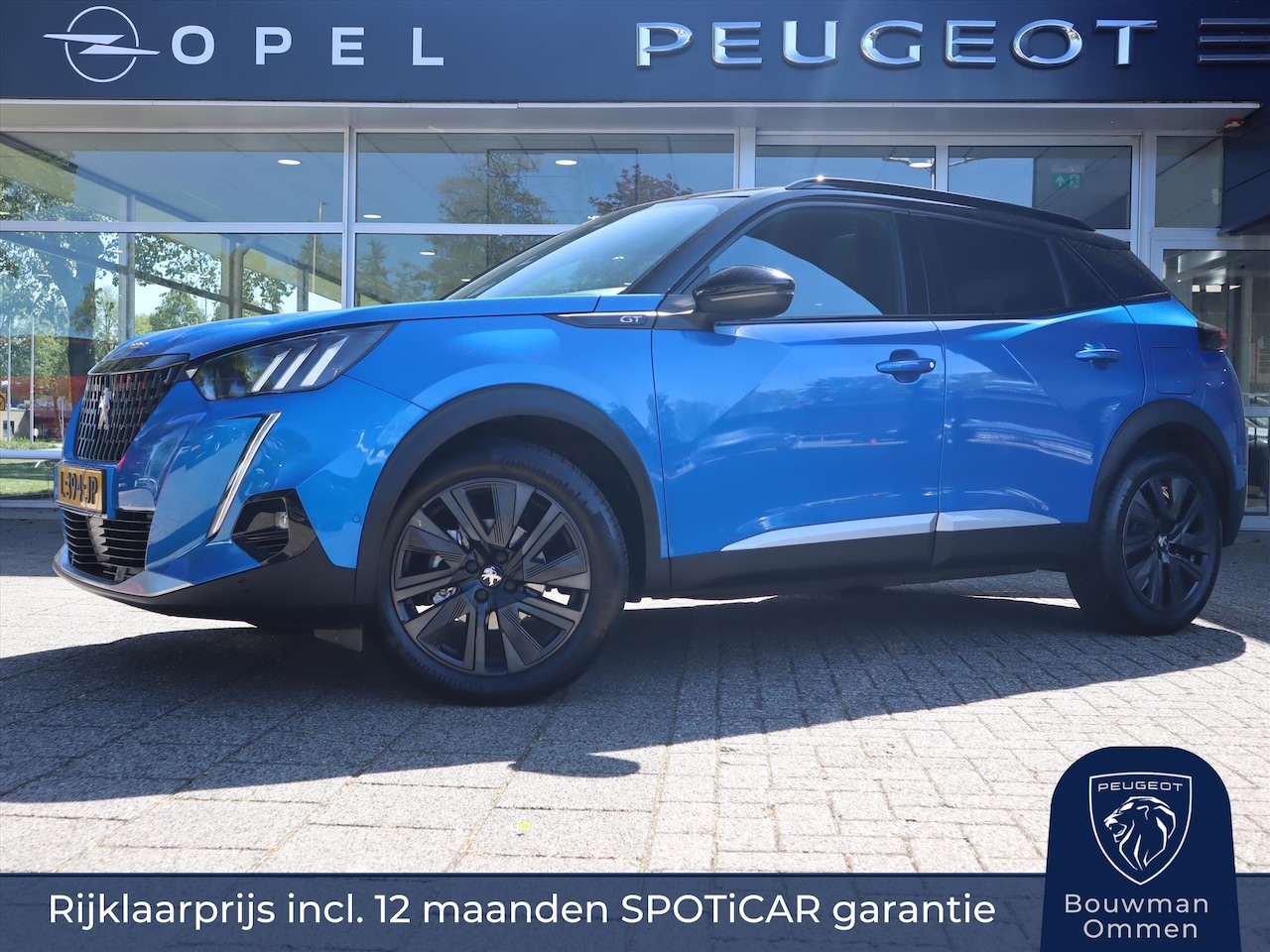 Peugeot 2008 - GT Pack PureTech 130PK EAT8 automaat., Rijklaarprijs, Panoramisch schuifdak Navigatie Adap - AutoWereld.nl