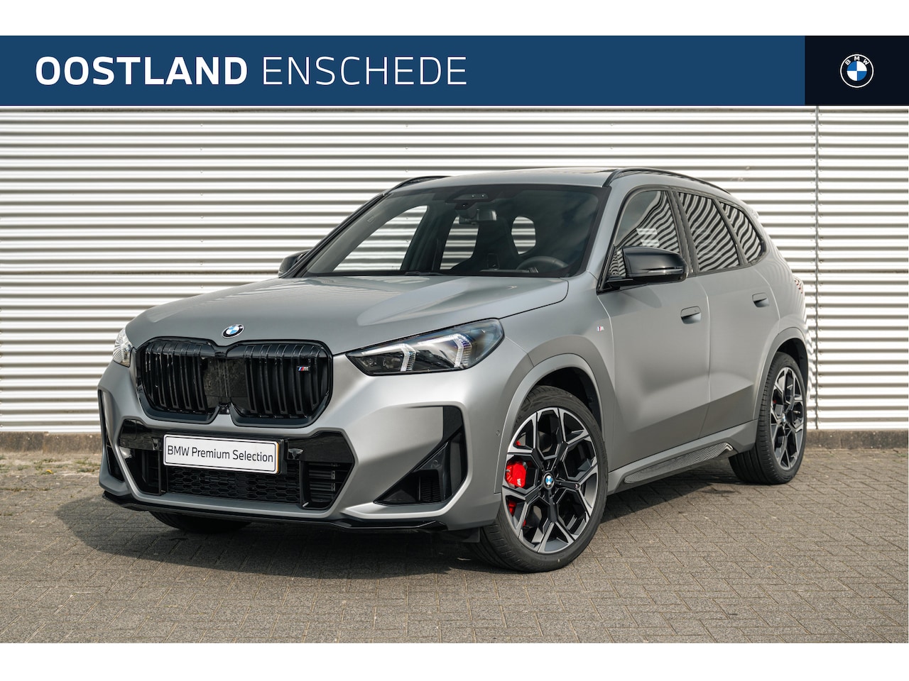 BMW X1 - M35i High Executive Automaat / Panoramadak / M Sportstoelen / Adaptieve LED / M Adaptief o - AutoWereld.nl