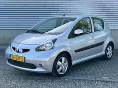 Toyota Aygo - 1.0-12V Sport [ 1e eig.dealer oh, 5drs ]