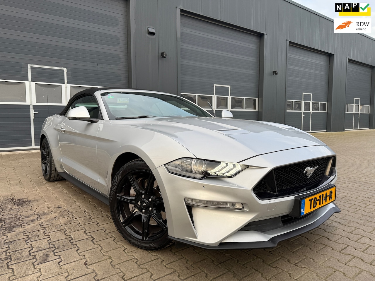 Ford Mustang Convertible - 2.3 EcoBoost Custom pack - AutoWereld.nl