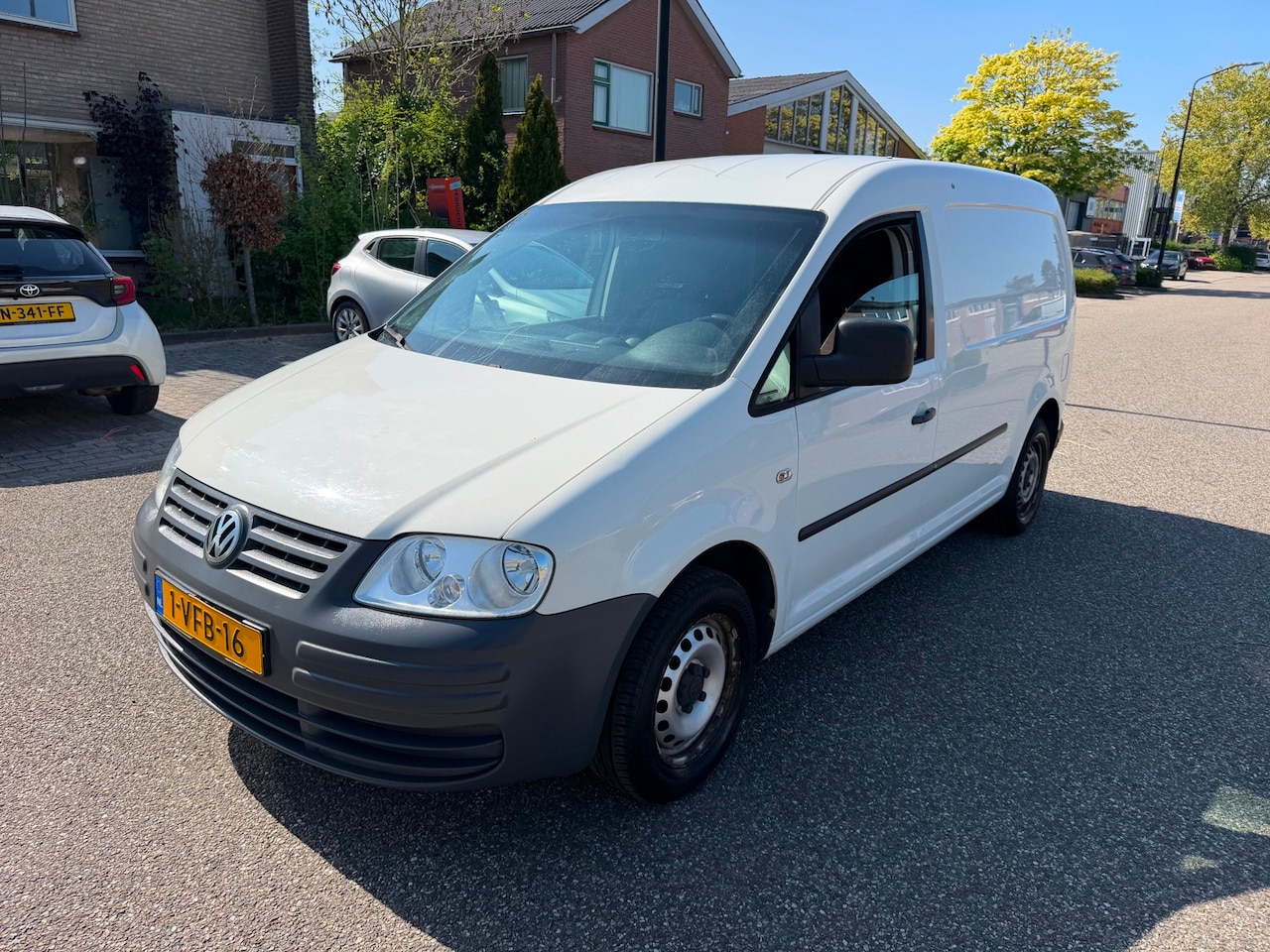 Volkswagen Caddy Maxi - 1.6 - AutoWereld.nl