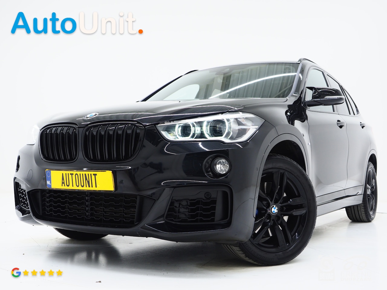 BMW X1 - sDrive20i M Sport Full Black | HUD | Trekhaak | Sfeerlicht | Donkere Hemel | Stoelverwarmi - AutoWereld.nl